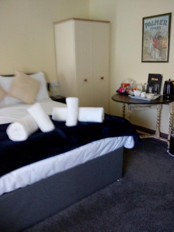 The Kings Arms Inn Stratton  Buitenkant foto